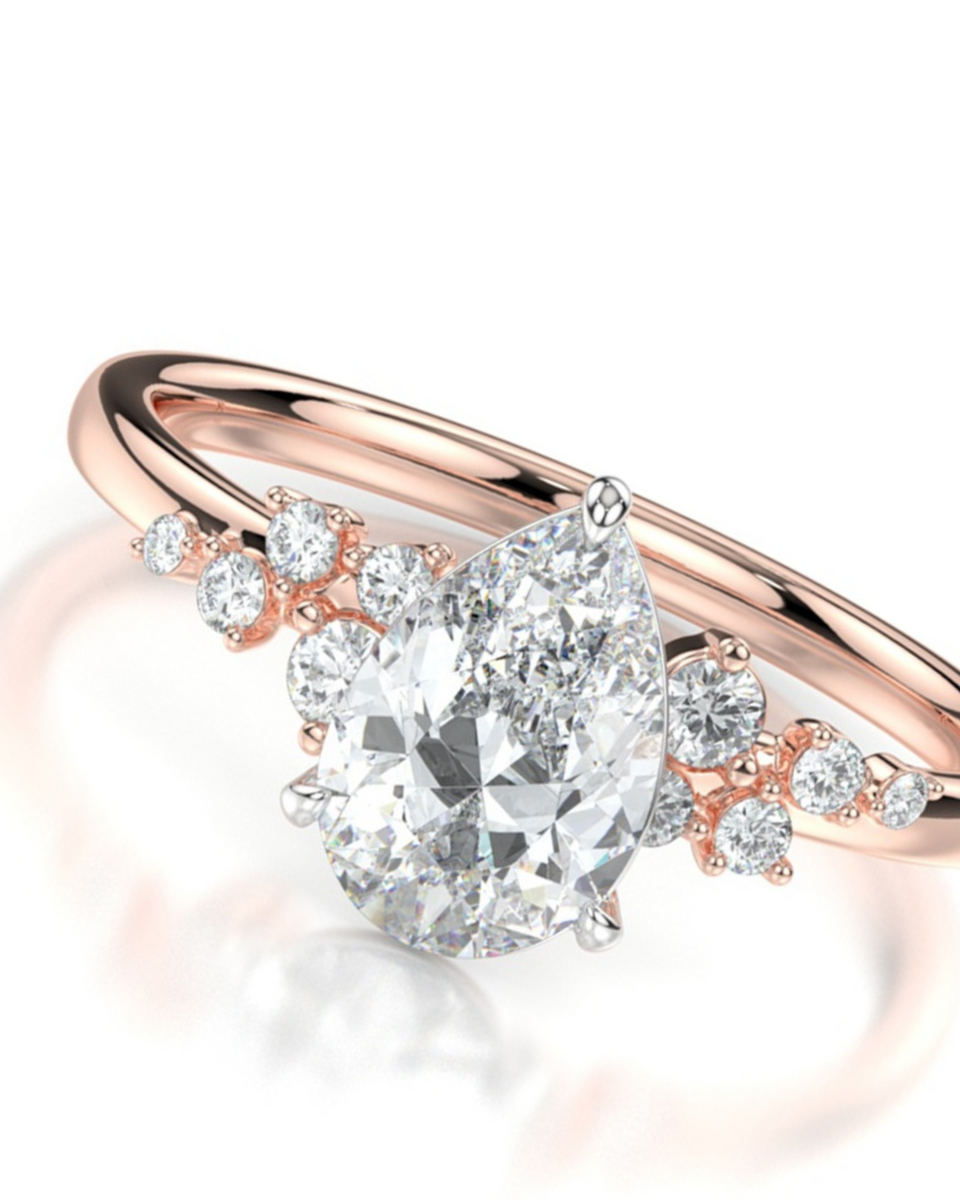 Rose Gold/Platinum Engagement Rings in Hatton Garden, London