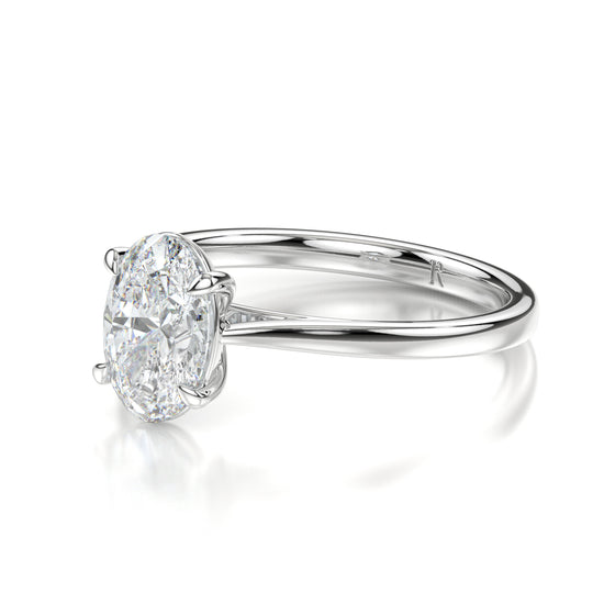 Anabelle White Gold Oval Side