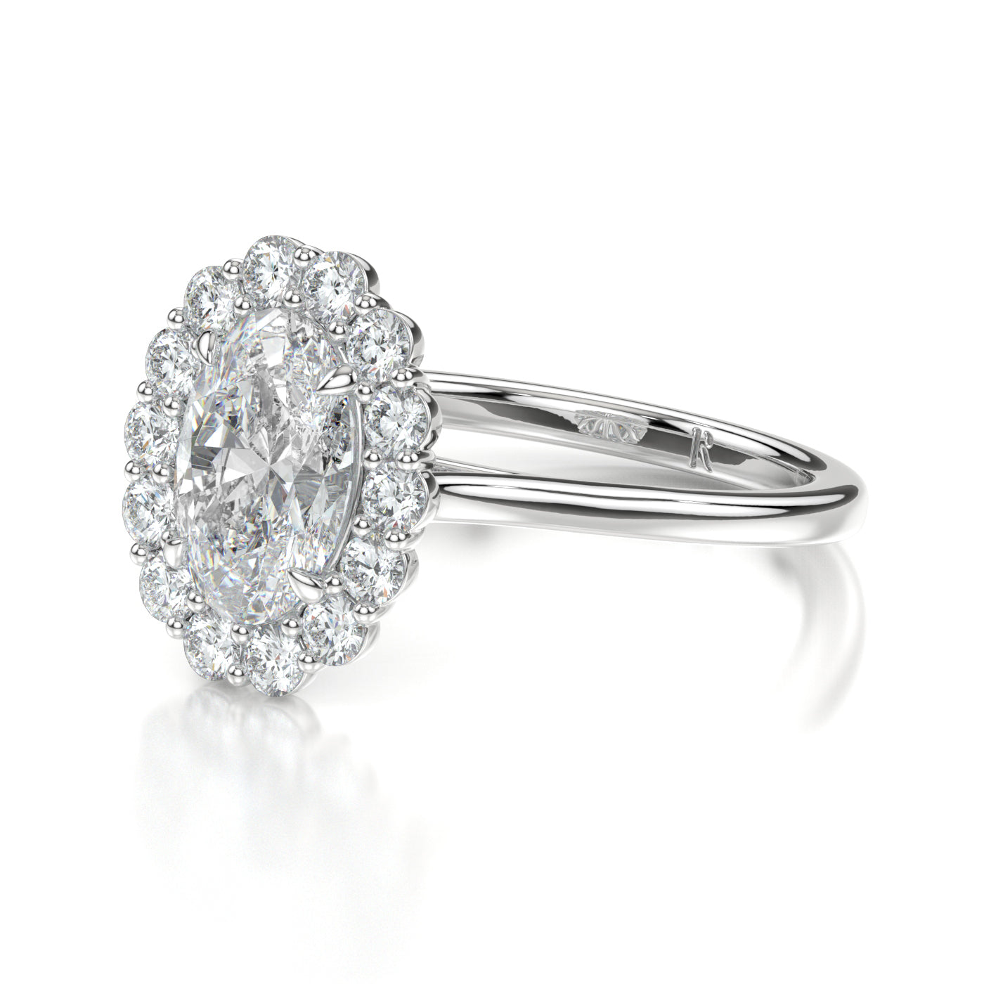 Cecilia Platinum Oval Side