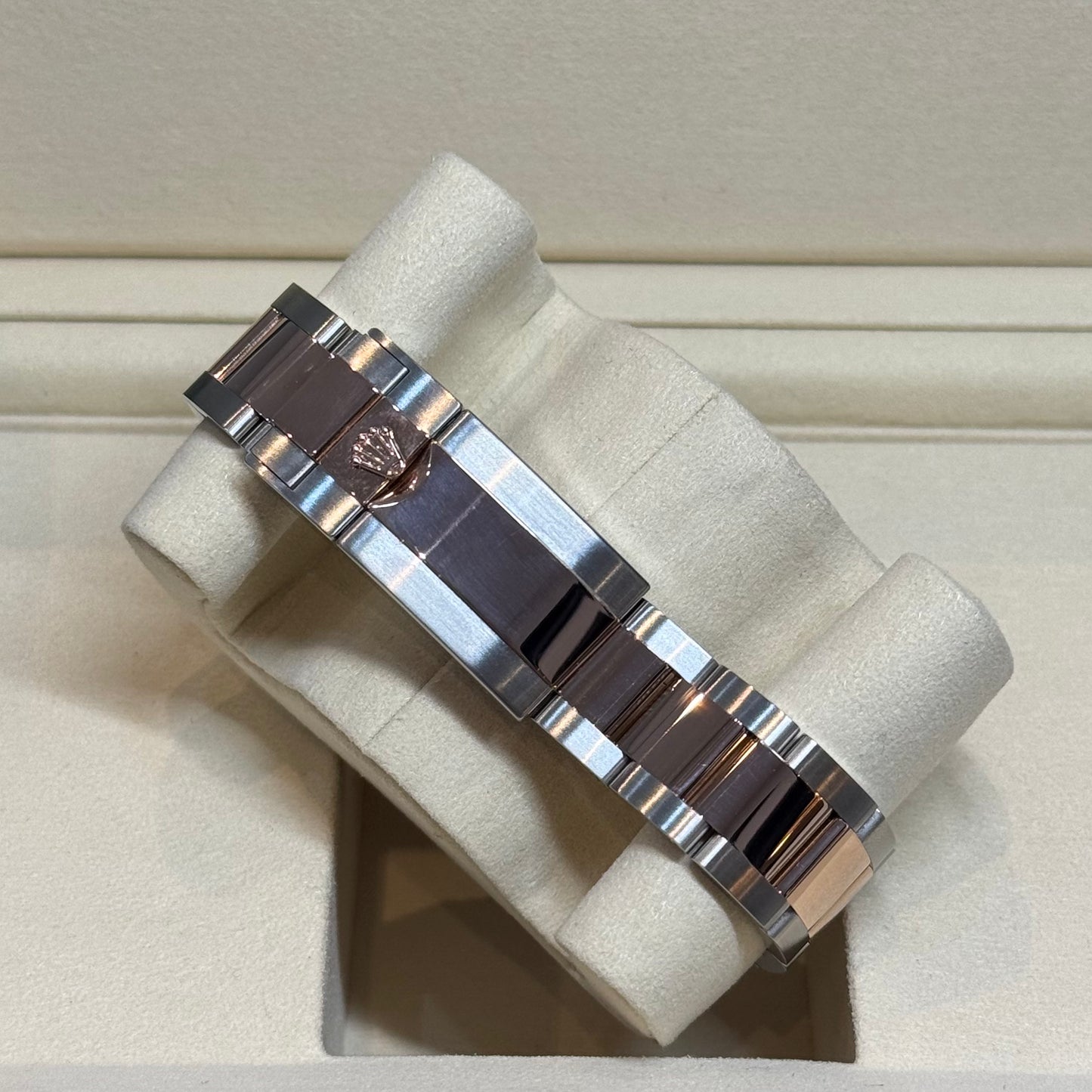 Rolex GMT Master II 'Rootbeer' 2025 Ref. 126711CHNR Regal - Hatton Garden Jewellers