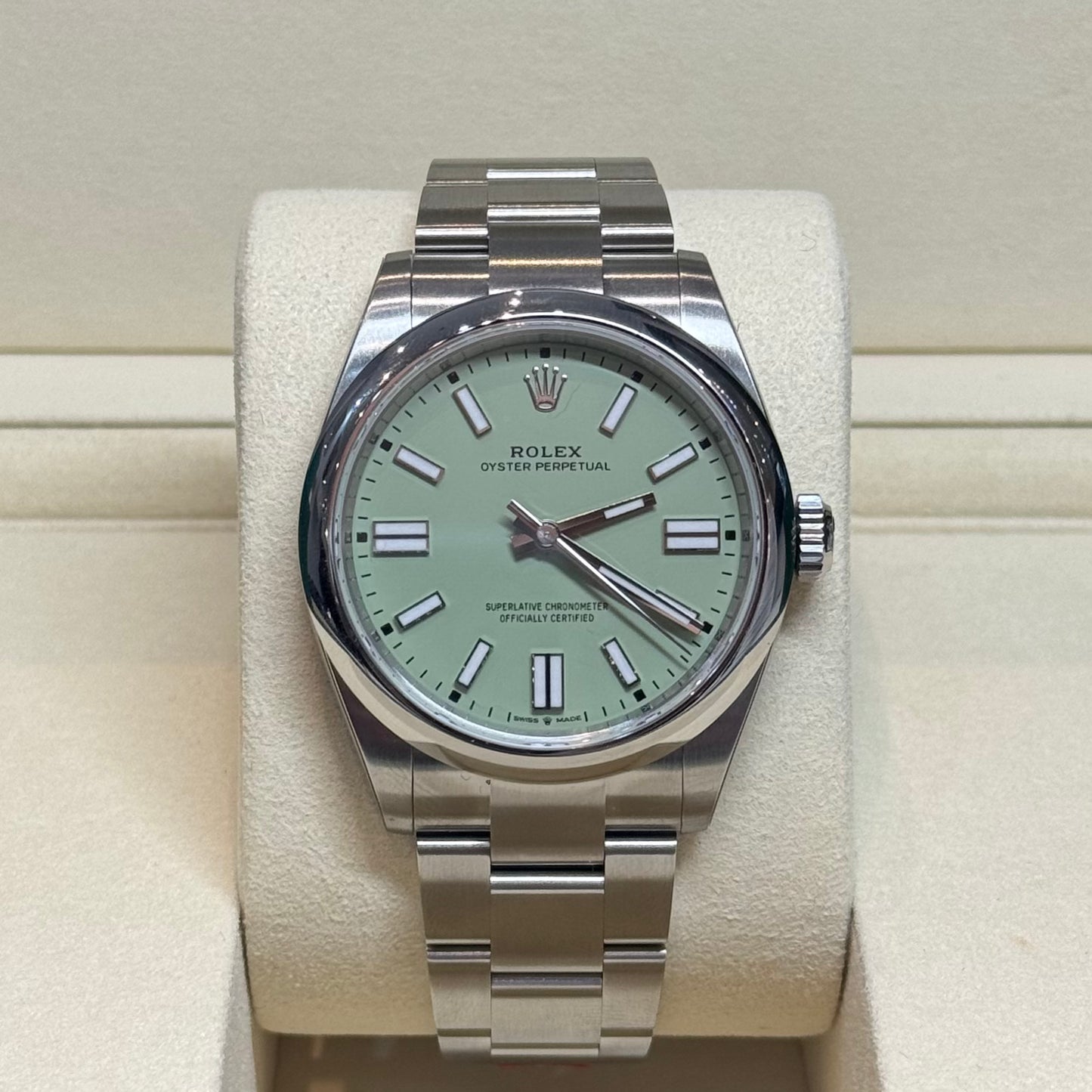 Rolex Oyster Perpetual 41 'Pistachio' 2025 Ref. 134300 Regal - Hatton Garden Jewellers