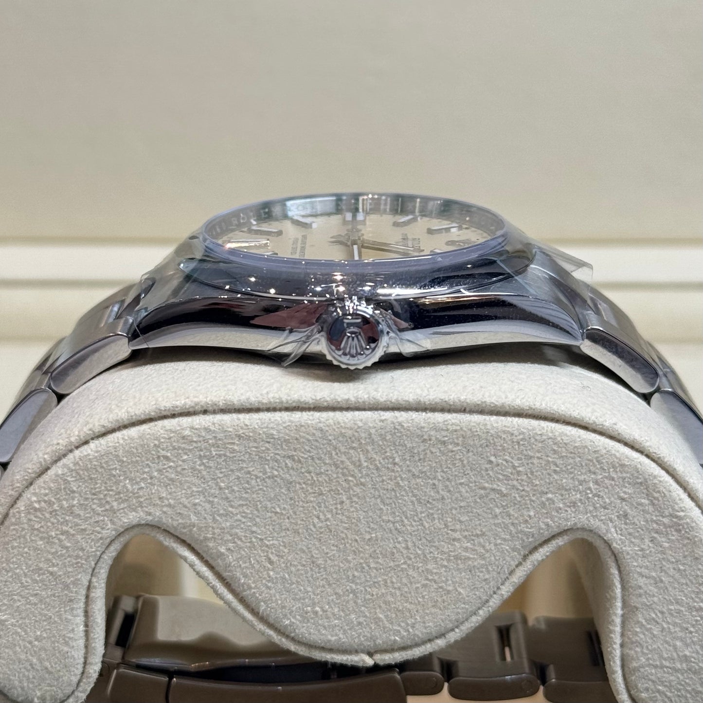 Rolex Oyster Perpetual 41 Beige 2025 Ref. 134300 Regal - Hatton Garden Jewellers