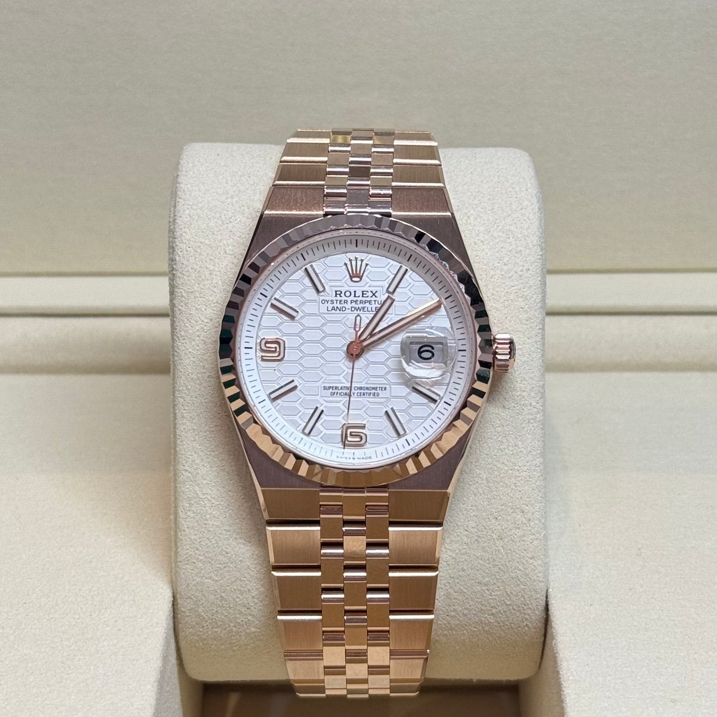 Rolex Land-Dweller 36 Everose gold 2025 Ref. 127235 Regal - Hatton Garden Jewellers