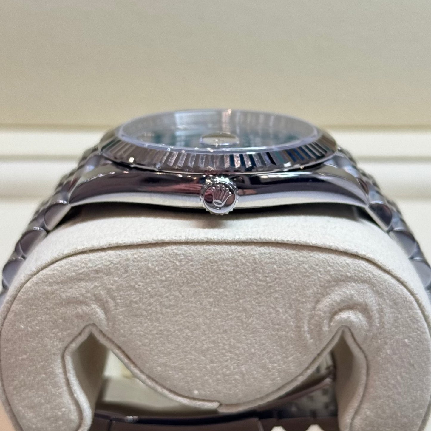 Rolex Datejust 41 'Azzurro Blue' 2025 Ref. 126334 Regal - Hatton Garden Jewellers