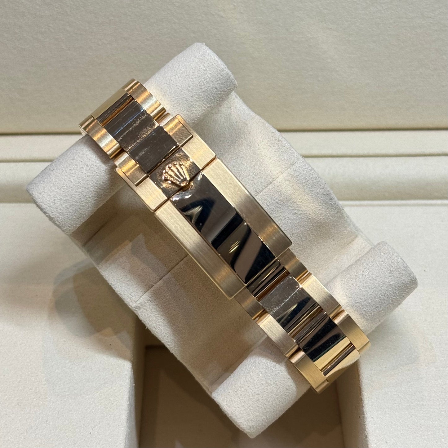 Rolex Daytona 'Green' 2025 Ref. 126508 Regal - Hatton Garden Jewellers