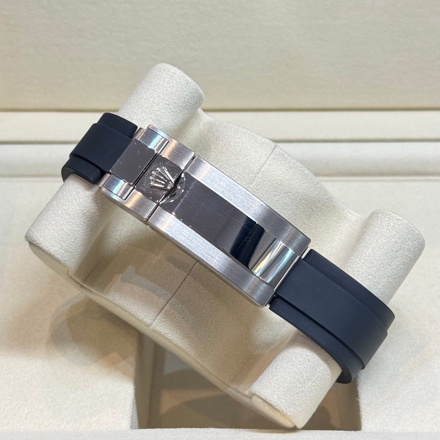 Rolex Daytona Oysterflex 'Baby Le Mans' White Gold 2026 Ref. 126519LN Regal - Hatton Garden Jewellers