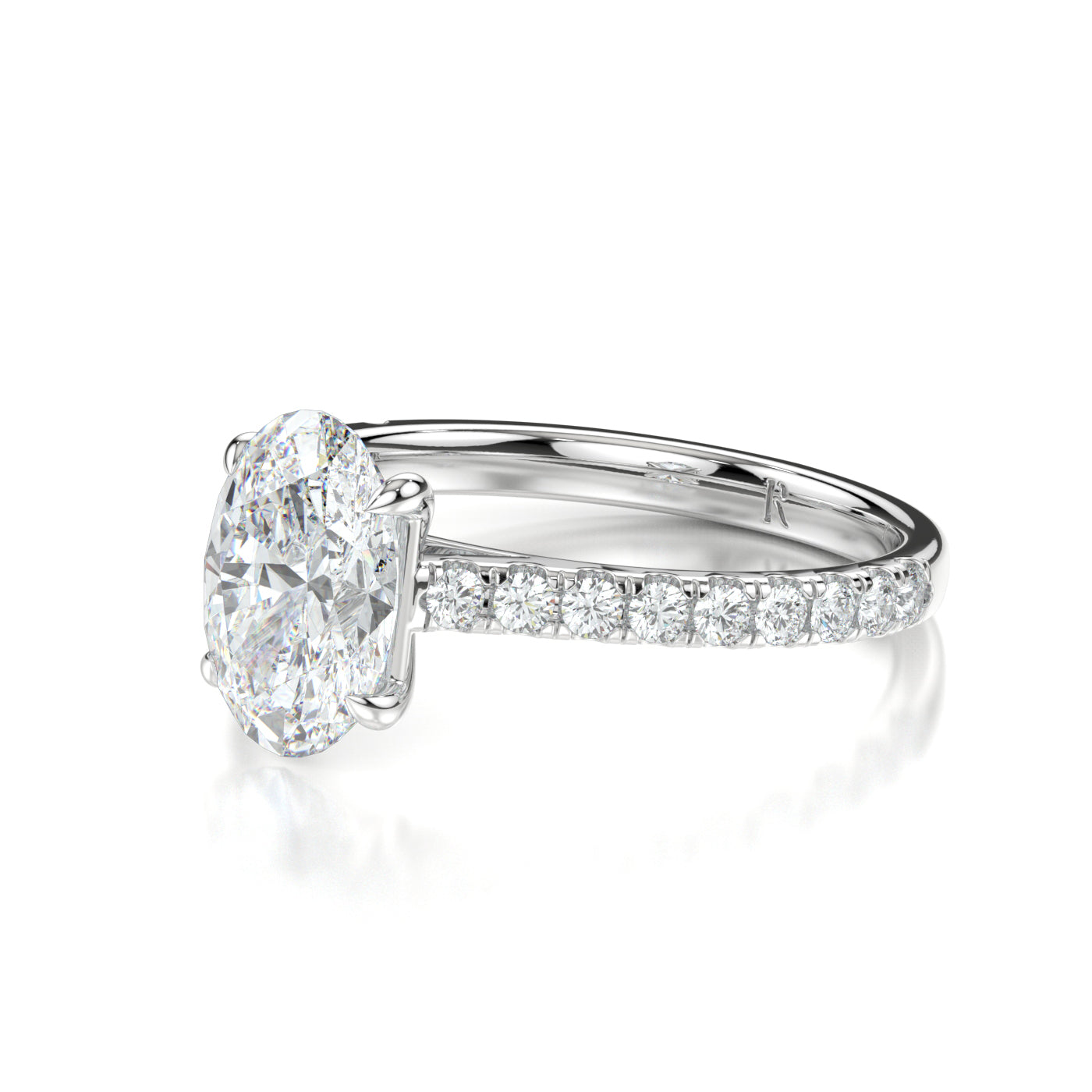Valerie Platinum Oval Side