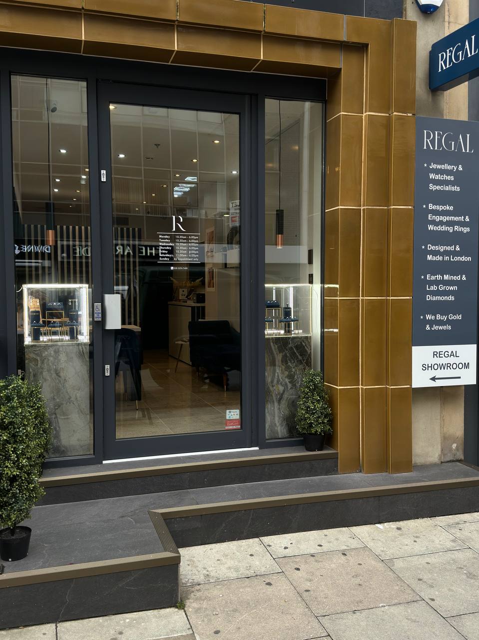 Regal store