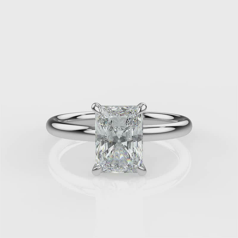 Load and play video in Gallery viewer, Louvre White Gold Radiant Video
