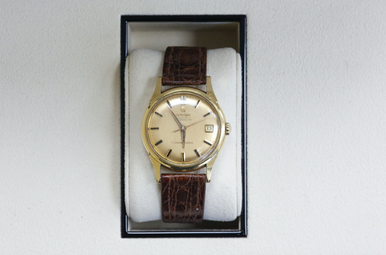 Load image into Gallery viewer, Vintage Gold Omega Constellation Regal - Hatton Garden Jewellers

