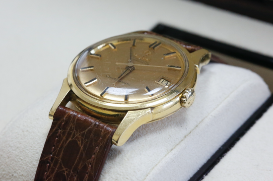Load image into Gallery viewer, Vintage Gold Omega Constellation Regal - Hatton Garden Jewellers
